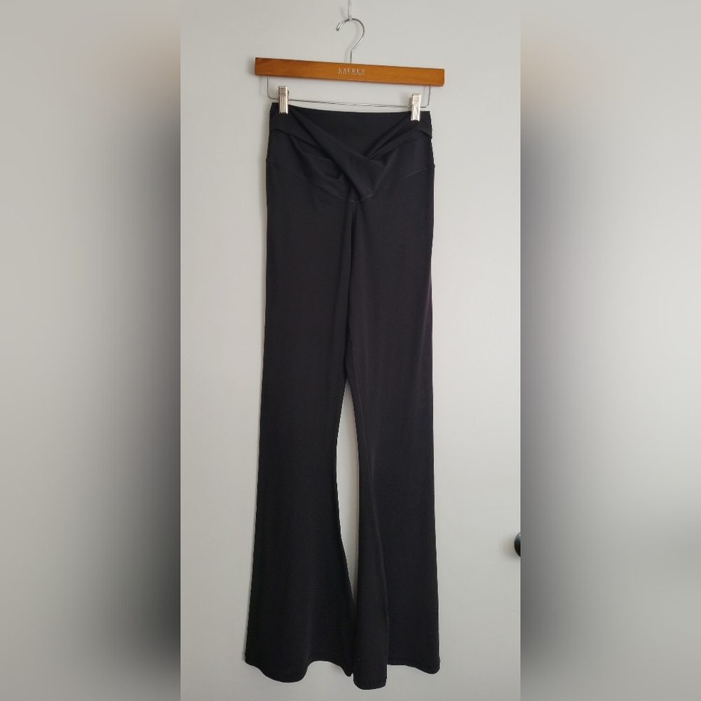 Aerie Real Me OFFLINE Flare Leggings